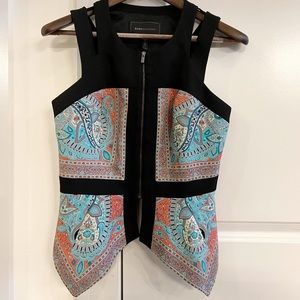 BCBG MaxAzria - Zip Peplum Top - Size S - Unique Back Details - Floral Print
